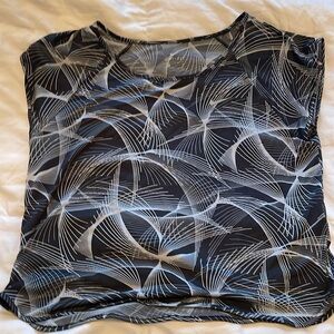 Nike dri-fit sports top